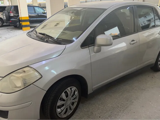 Photo of 2011 Nissan Tiida