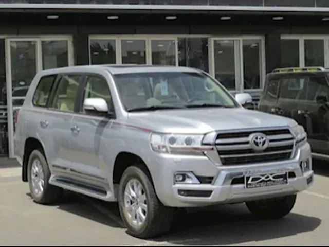 Photo of 2020 Toyota Land Cruiser GXR