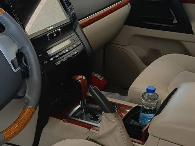 Photo of 2012 Toyota Land Cruiser GX