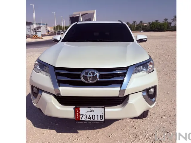 صورة 2017 تويوتا فورتشنر