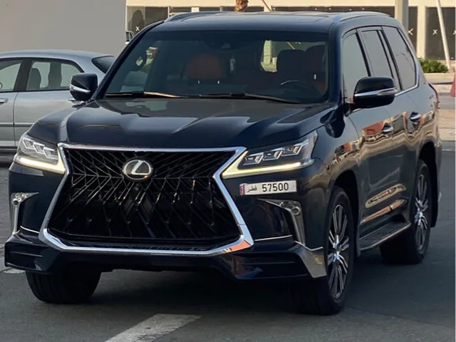 صورة 2019 لكزس LX 570