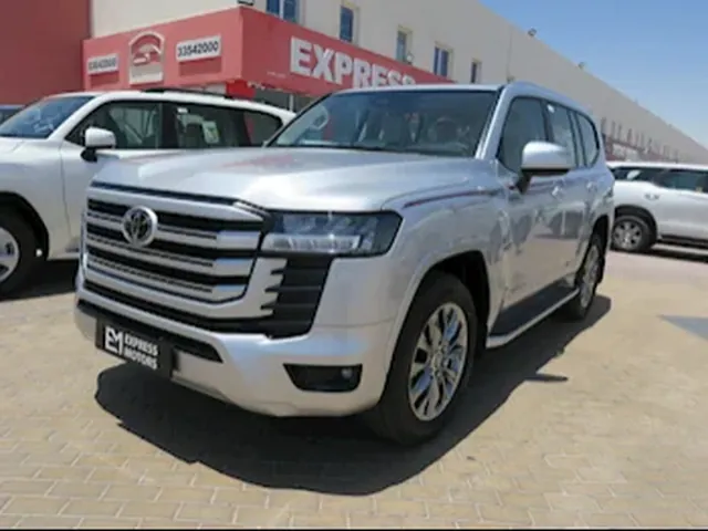 Photo of 2025 Toyota Land Cruiser GXR