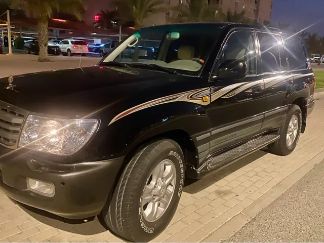 Photo of 2005 Toyota Land Cruiser VXR