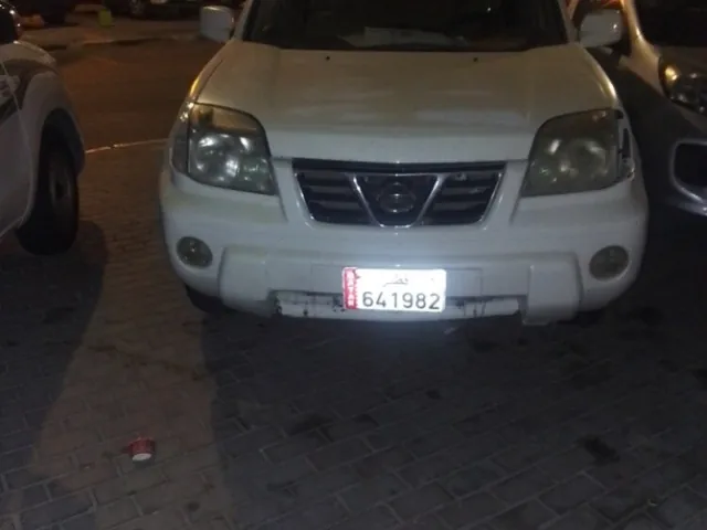 صورة 2003 نيسان اكس-تريل