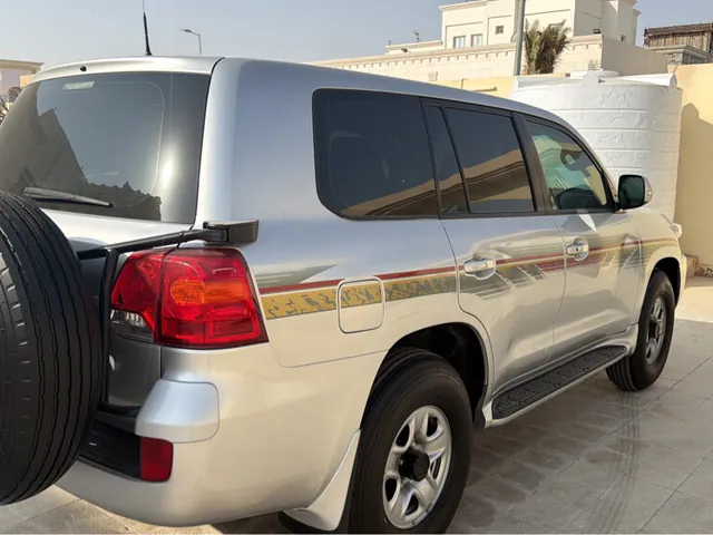 Photo of 2013 Toyota Land Cruiser GX