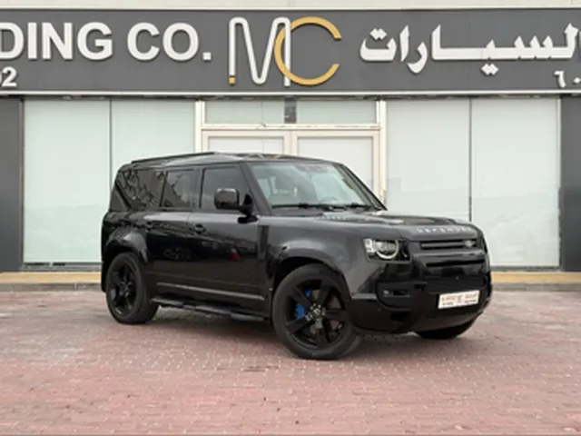 صورة 2023 لاند روفر ديفندر 110