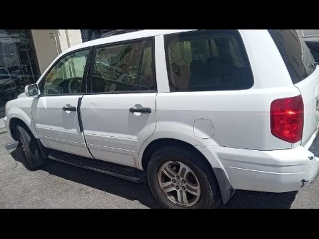 صورة 2003 هوندا بايلوت
