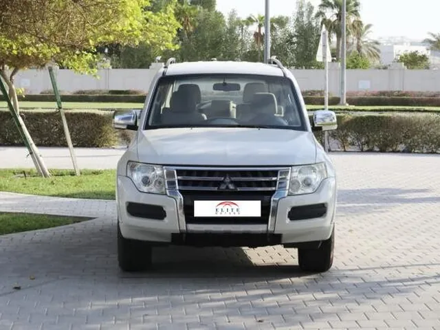 Photo of 2017 Mitsubishi Pajero GLS