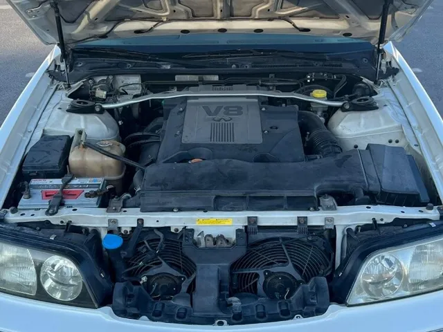 Photo of 1999 Infiniti Q45