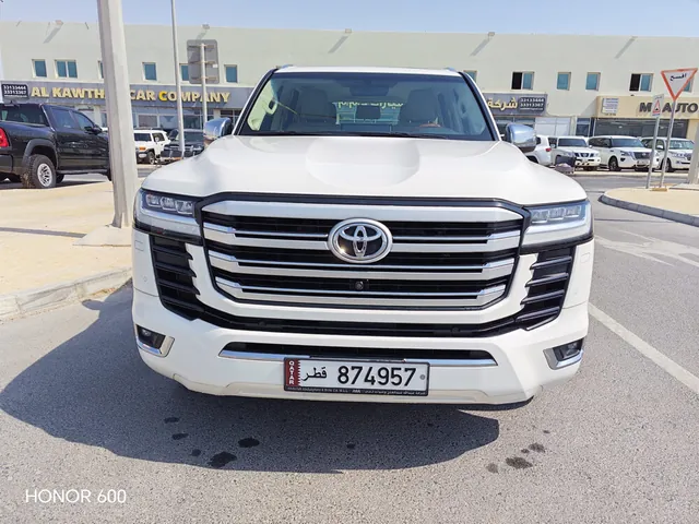 Photo of 2022 Toyota Land Cruiser VX