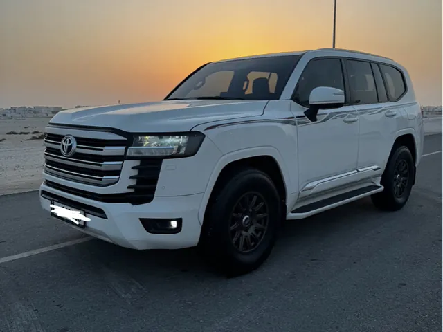 Photo of 2022 Toyota Land Cruiser GXR