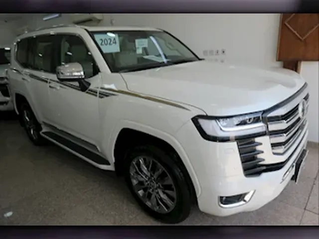 Photo of 2024 Toyota Land Cruiser VX