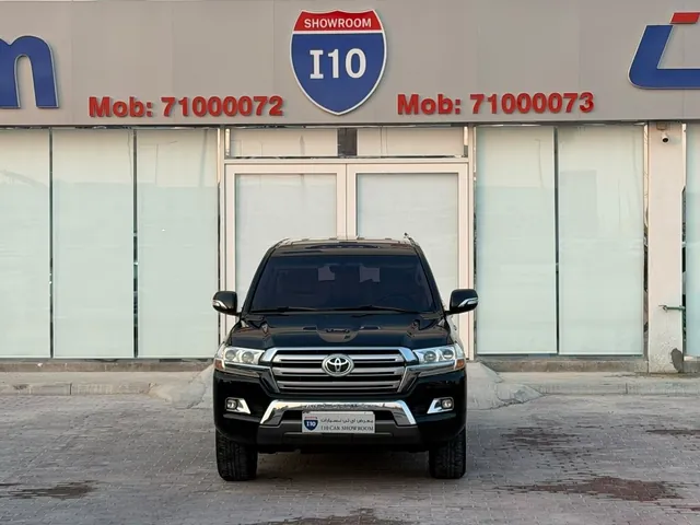 Photo of 2019 Toyota Land Cruiser VXR