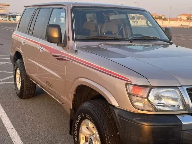 Photo of 1999 Nissan Patrol Super Safari