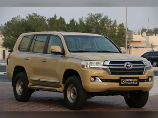 Photo of 2018 Toyota Land Cruiser GXR
