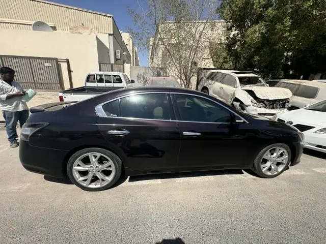 Photo of 2013 Nissan Maxima SR