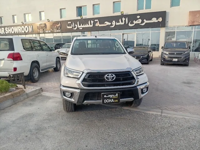 Photo of 2025 Toyota Hilux SR5