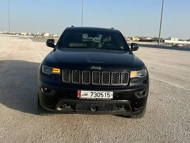 صورة 2016 جيب جراند شيروكي ليميتد