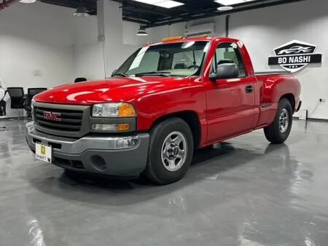 Photo of 2004 GMC Sierra 1500