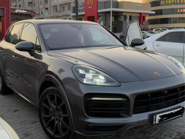 Photo of 2019 Porsche Cayenne S