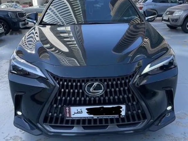 صورة 2024 لكزس NX 350 F Sport