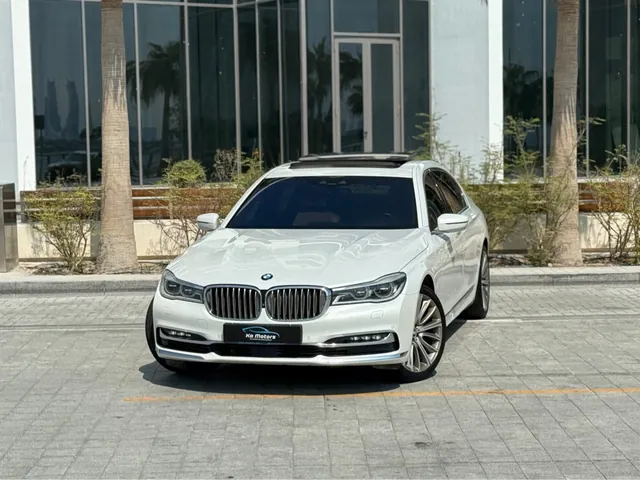 Photo of 2016 BMW 7-Series 740i