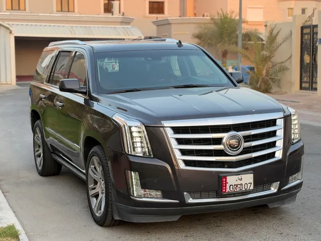 Photo of 2015 Cadillac Escalade Platinum