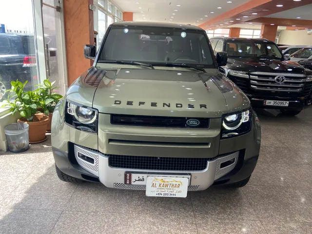 صورة 2022 لاند روفر ديفندر 110 HSE