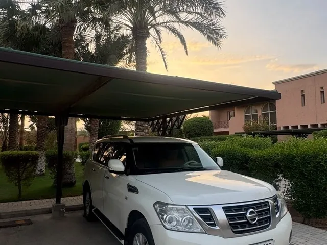 Photo of 2014 Nissan Patrol SE