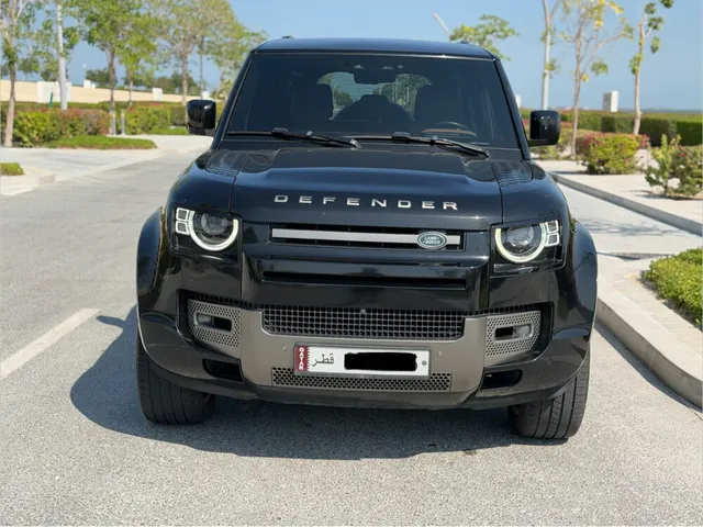 صورة 2025 لاند روفر ديفندر 110 HSE