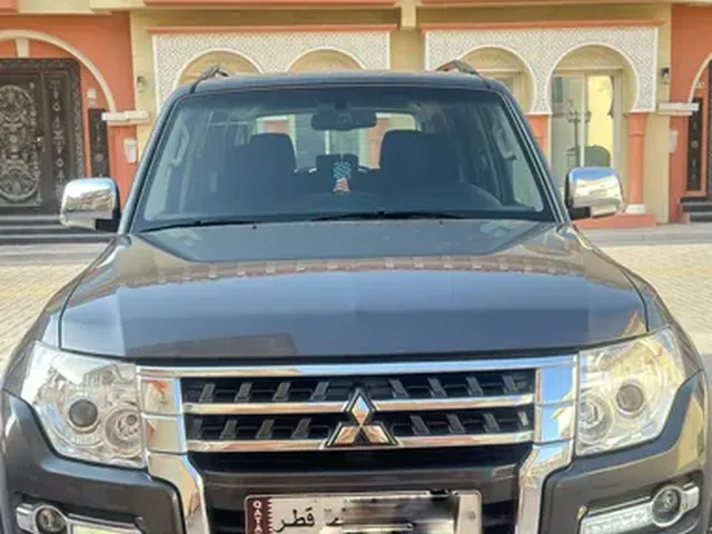 صورة 2020 ميتسوبيشي باجيرو GLS