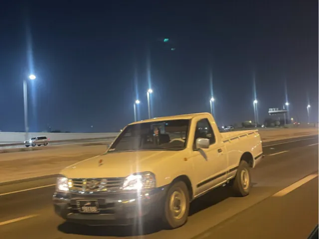 صورة 2013 نيسان بيك أب