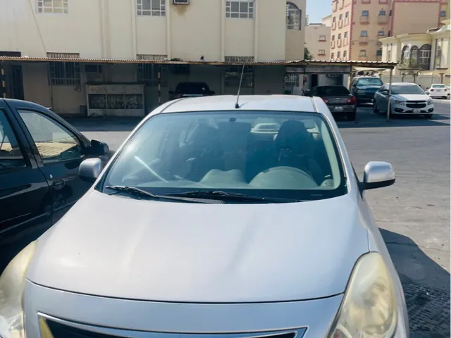 صورة 2012 نيسان صني