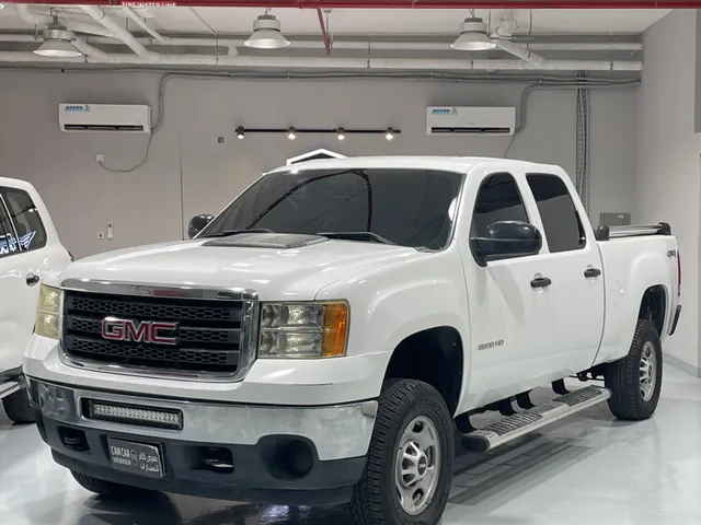 Photo of 2011 GMC Sierra 2500 HD