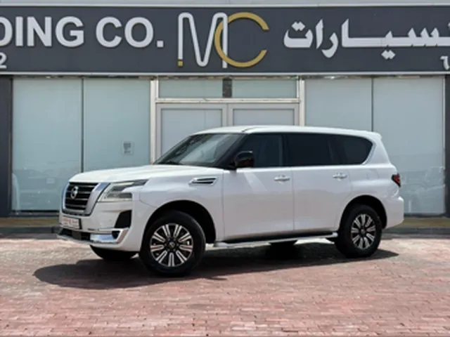 صورة 2020 نيسان باترول LE