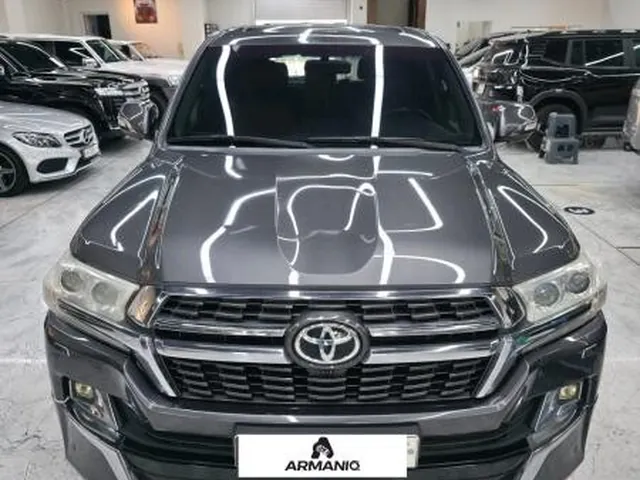 Photo of 2013 Toyota Land Cruiser VXR