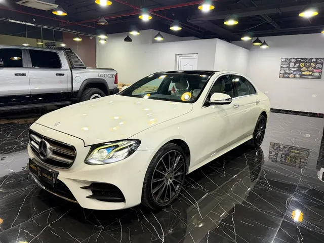 صورة 2017 مرسيدس-بنز E 400