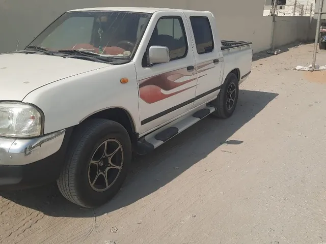 Photo of 2006 Nissan Pickup