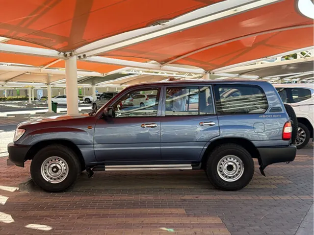 Photo of 2006 Toyota Land Cruiser G