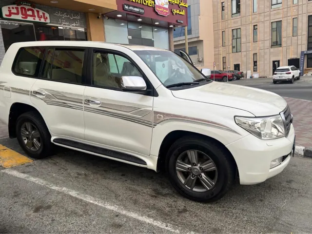 Photo of 2009 Toyota Land Cruiser GXR