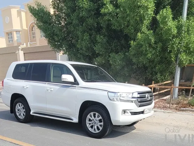 صورة 2019 تويوتا لاند كروزر GXR
