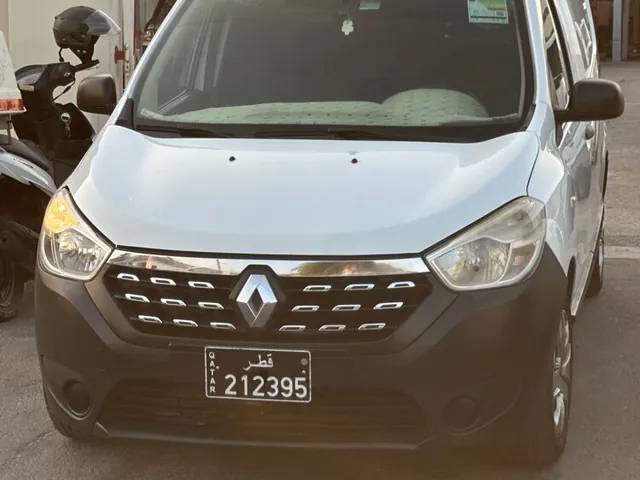 صورة 2021 رينو دوكر