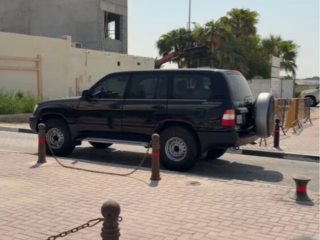 Photo of 2006 Toyota Land Cruiser GX