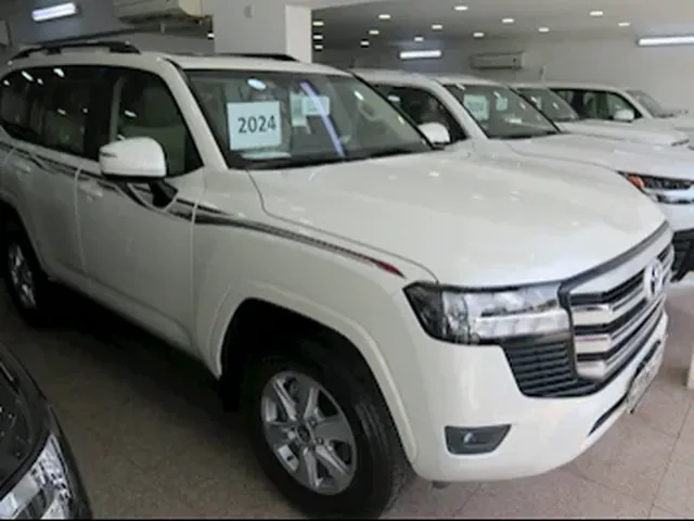Photo of 2024 Toyota Land Cruiser GXR