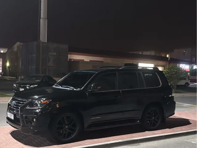 Photo of 2014 Lexus LX 570 Supercharged