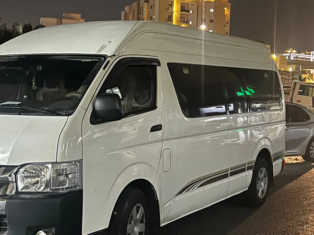 Photo of 2018 Toyota Hiace GL