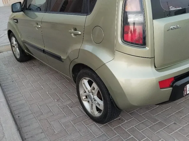 صورة 2011 كيا سول ليمتد إيديشن