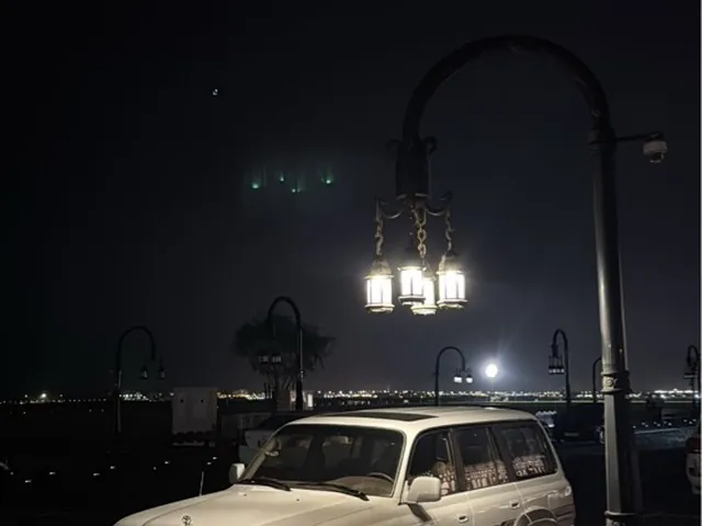 صورة 1997 تويوتا لاند كروزر VXR