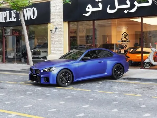 صورة 2025 بي إم دبليو 2-Series M2