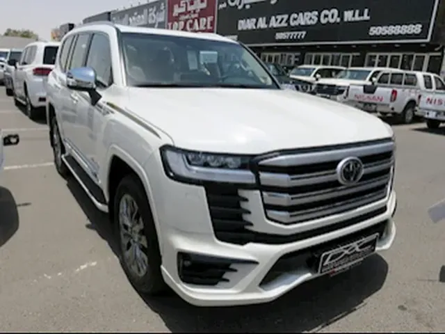 Photo of 2024 Toyota Land Cruiser VXR